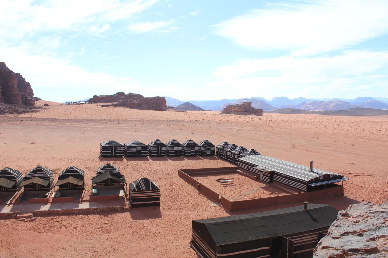 Desert Moon Camp Wadi Rum Eksteriør billede